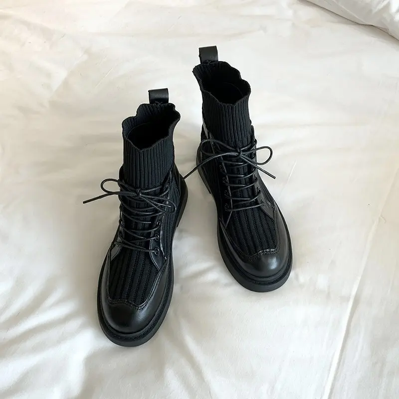 

Latest Series Of Round Head Women's Shoes Lace-up Stitching Korean Version Of Short Boots Women's Shoes, Black