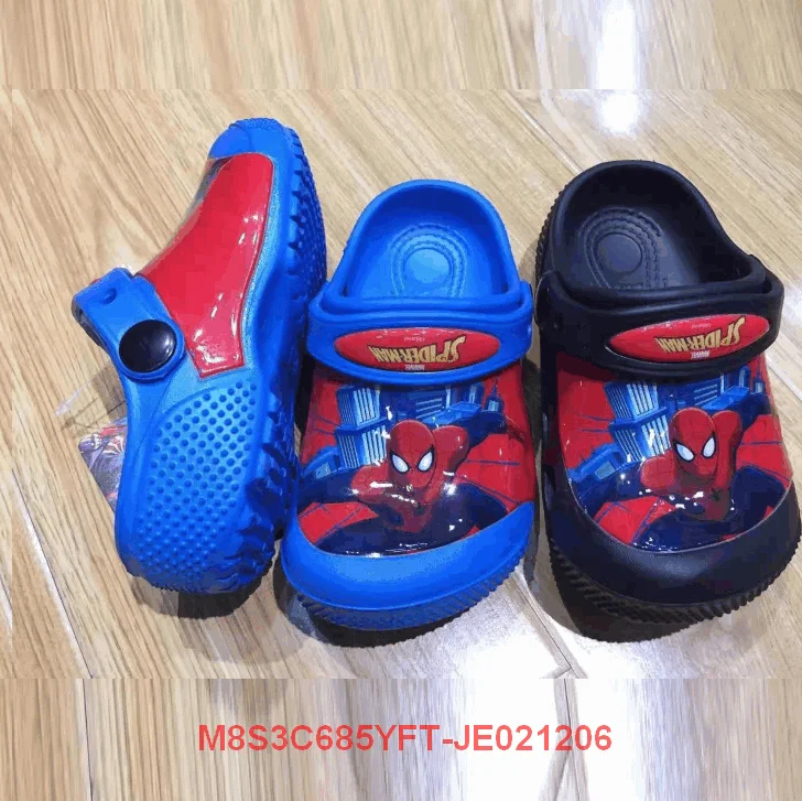 

children hole shoes Summer Boys and Girls Slippers Cartoon kids Beach Shoes