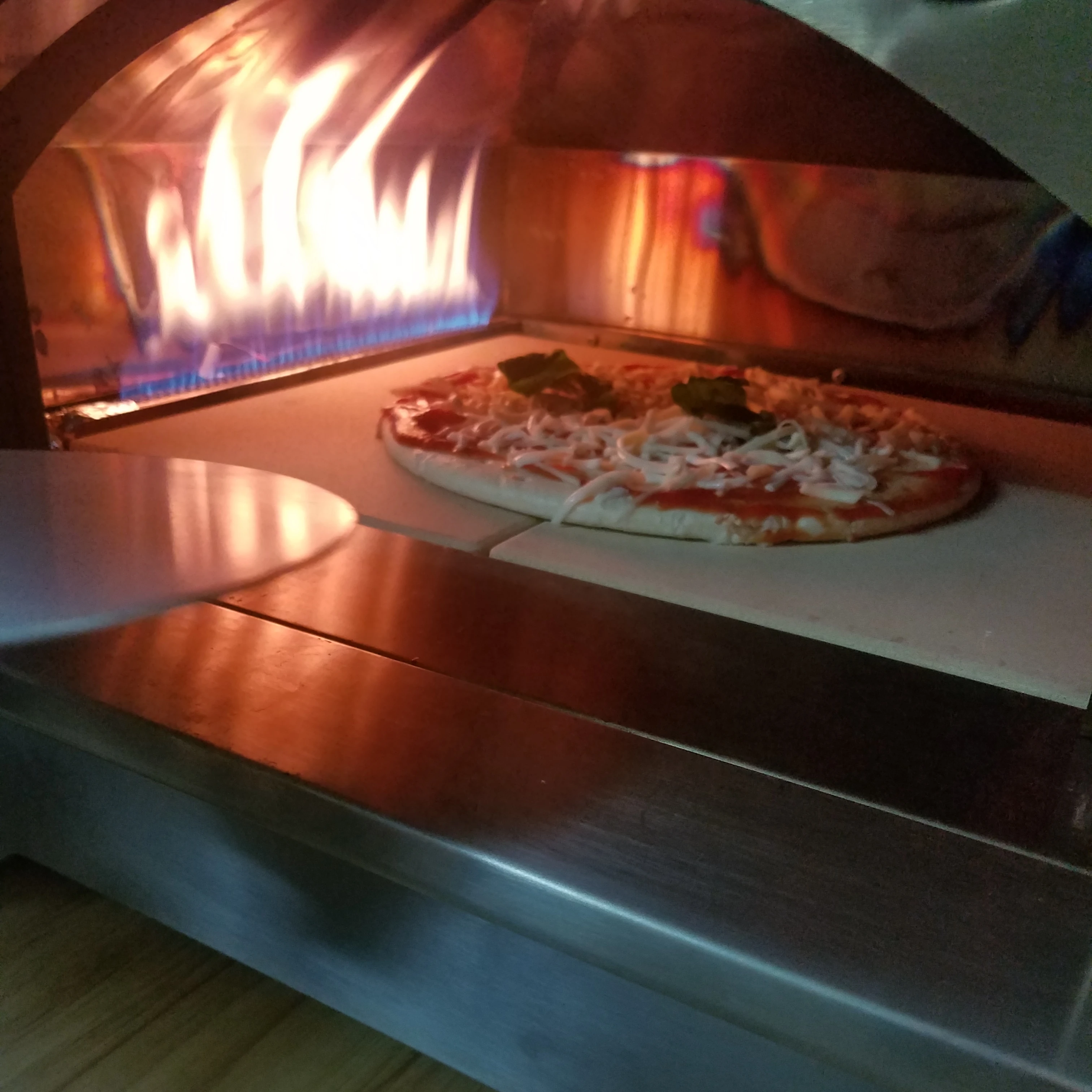 

Online Sales Popular 2021 Pizza OVEN Stainless Steel Gas Flame Italy Market Model P6008R Gas Pizza oven Grill