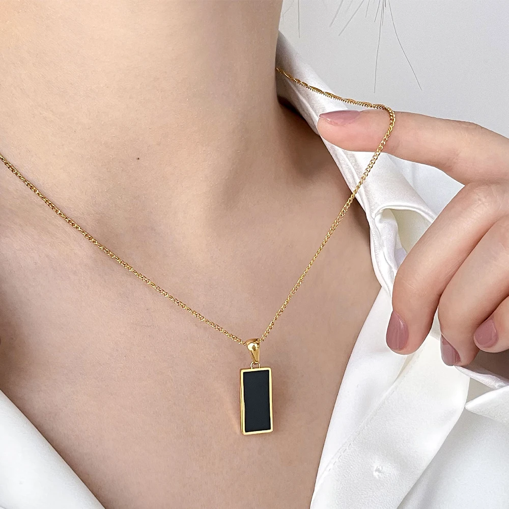 

18K Gold Plated Simple Black Agate Natural Stone Square Pendant Necklace Jewelry