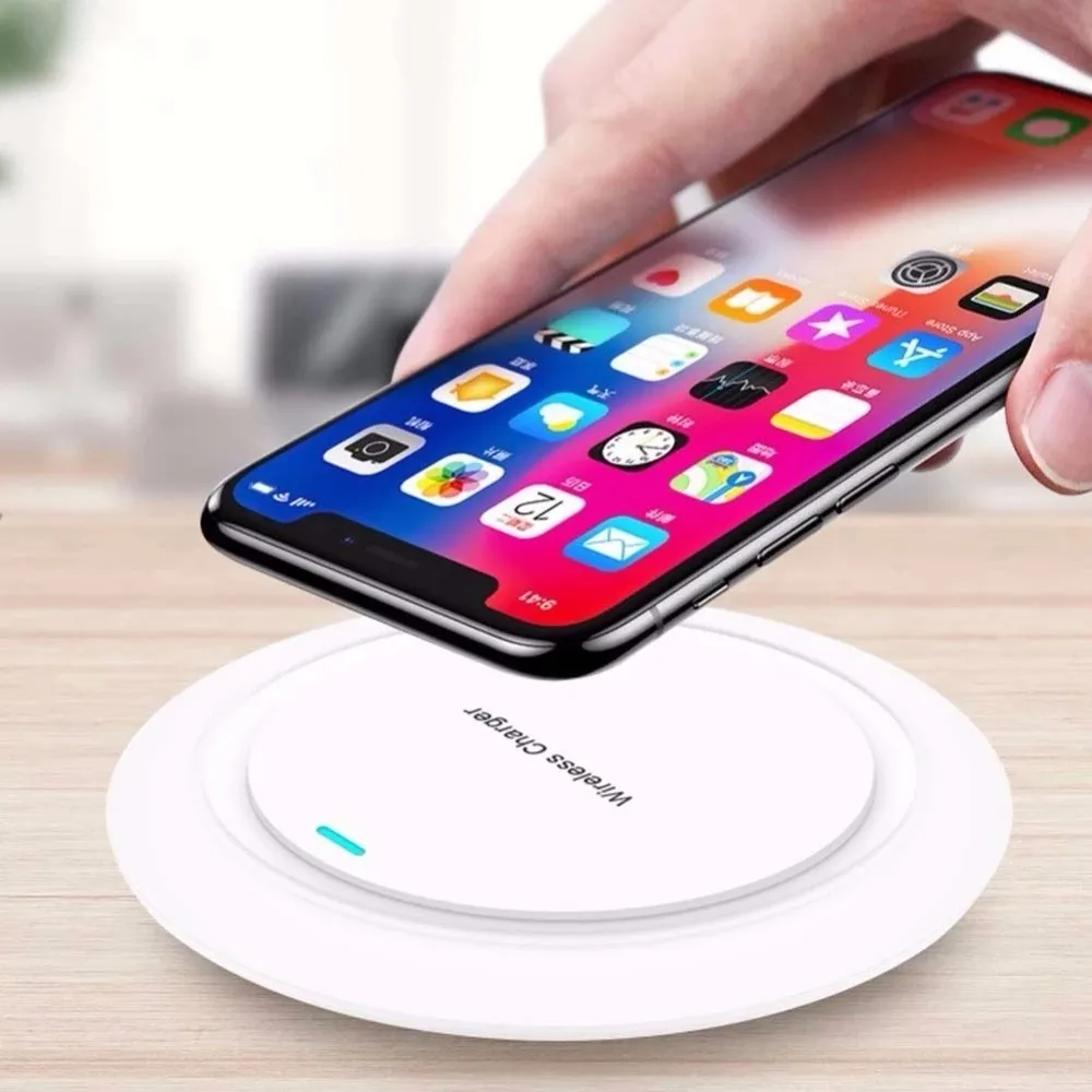 

Amazon top seller 2021 Q18 Universal Smartphone Wireless Charger pad mini 10w fast Qi Charging Stand
