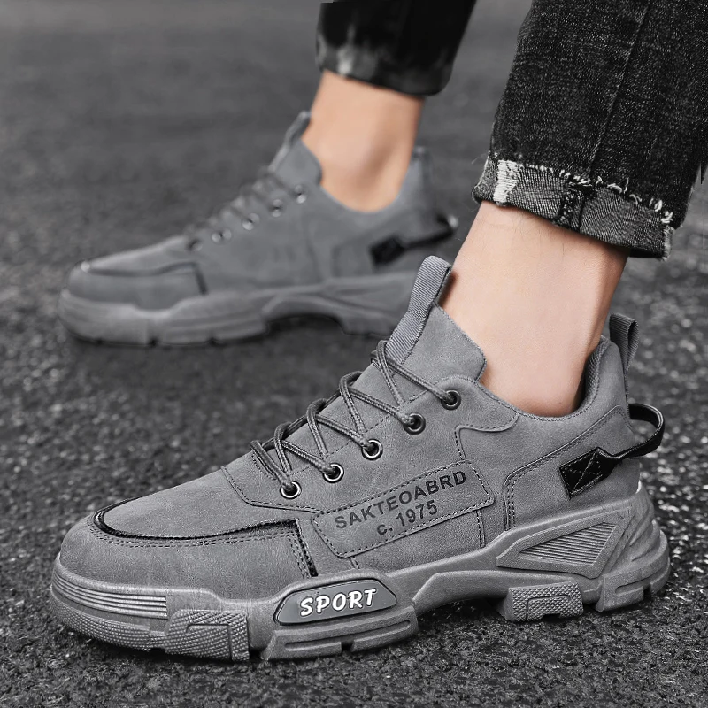 

New casual trendy sneakers
