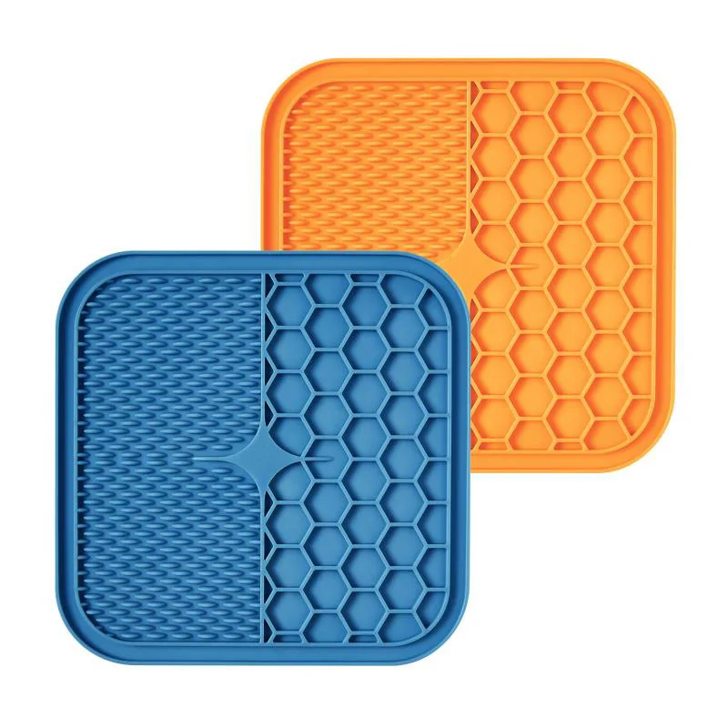 

Silicone Rubber Lick Mat for Dogs Cats Slow Feeder Pad With Suction Pet Dog Lick Pad