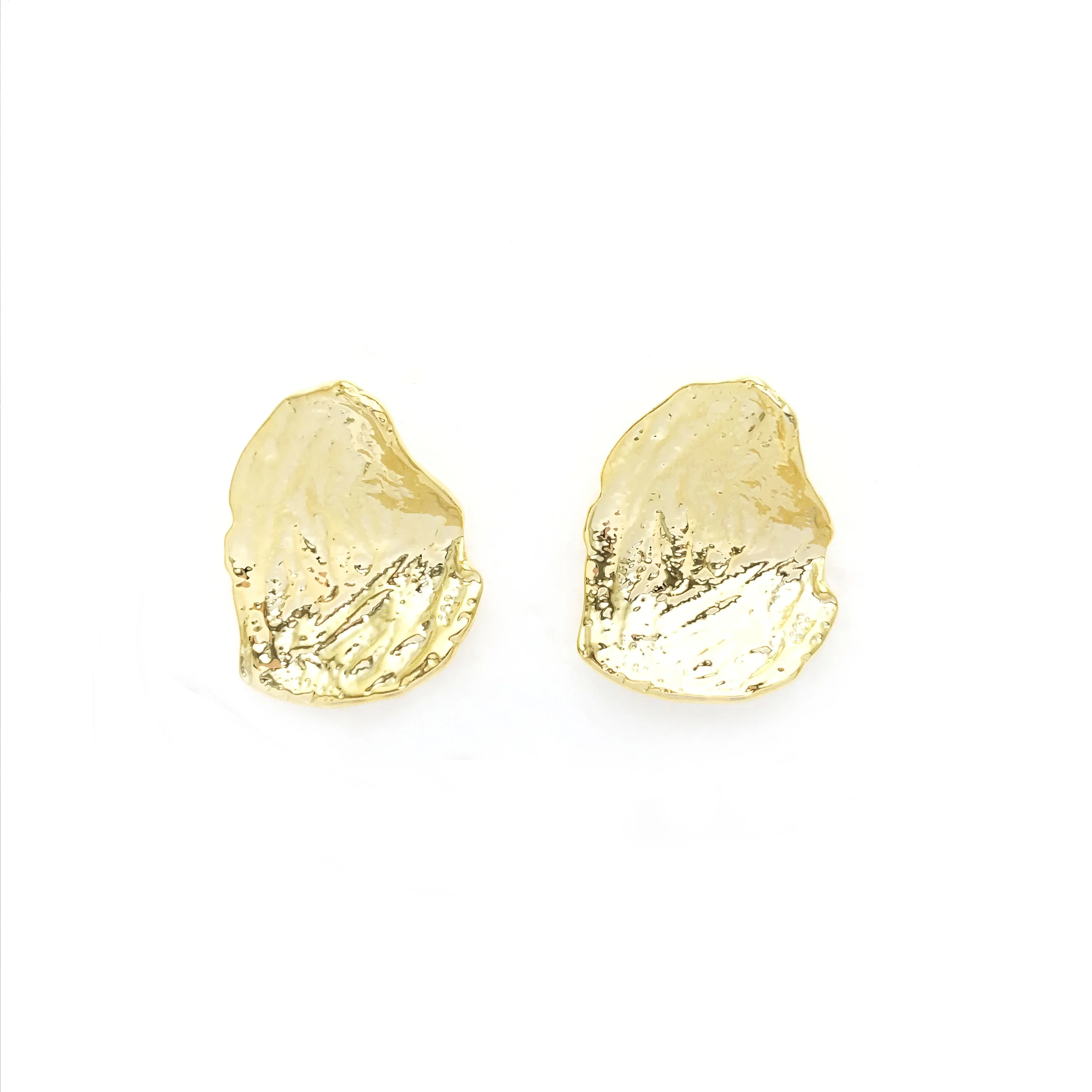 

Eico Fashion Jewelry Thick Sheet Thumb Texture Gold Plated Stud Earring