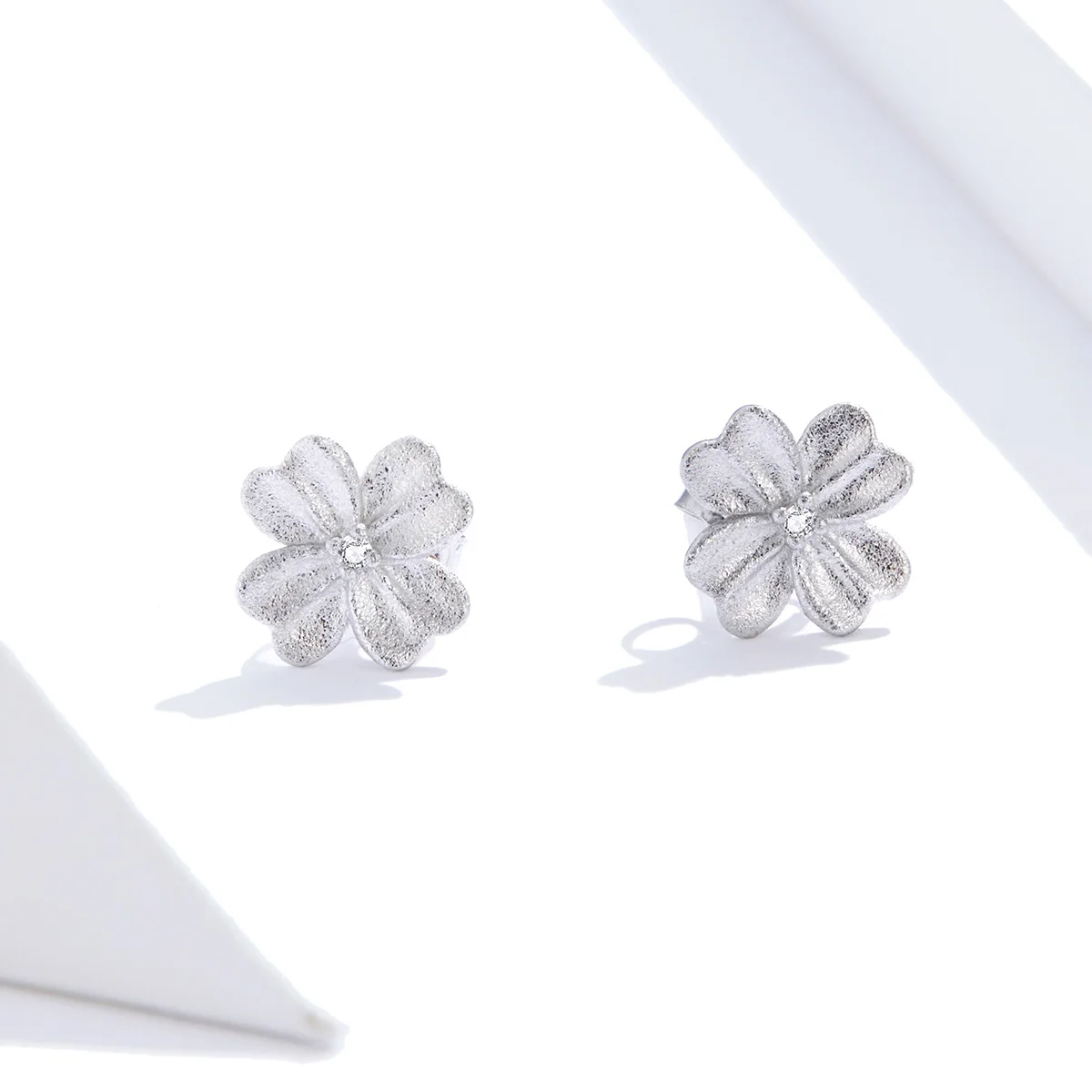 

925 Sterling Silver Jewelry Flower Fashion Statement Stud Earrings