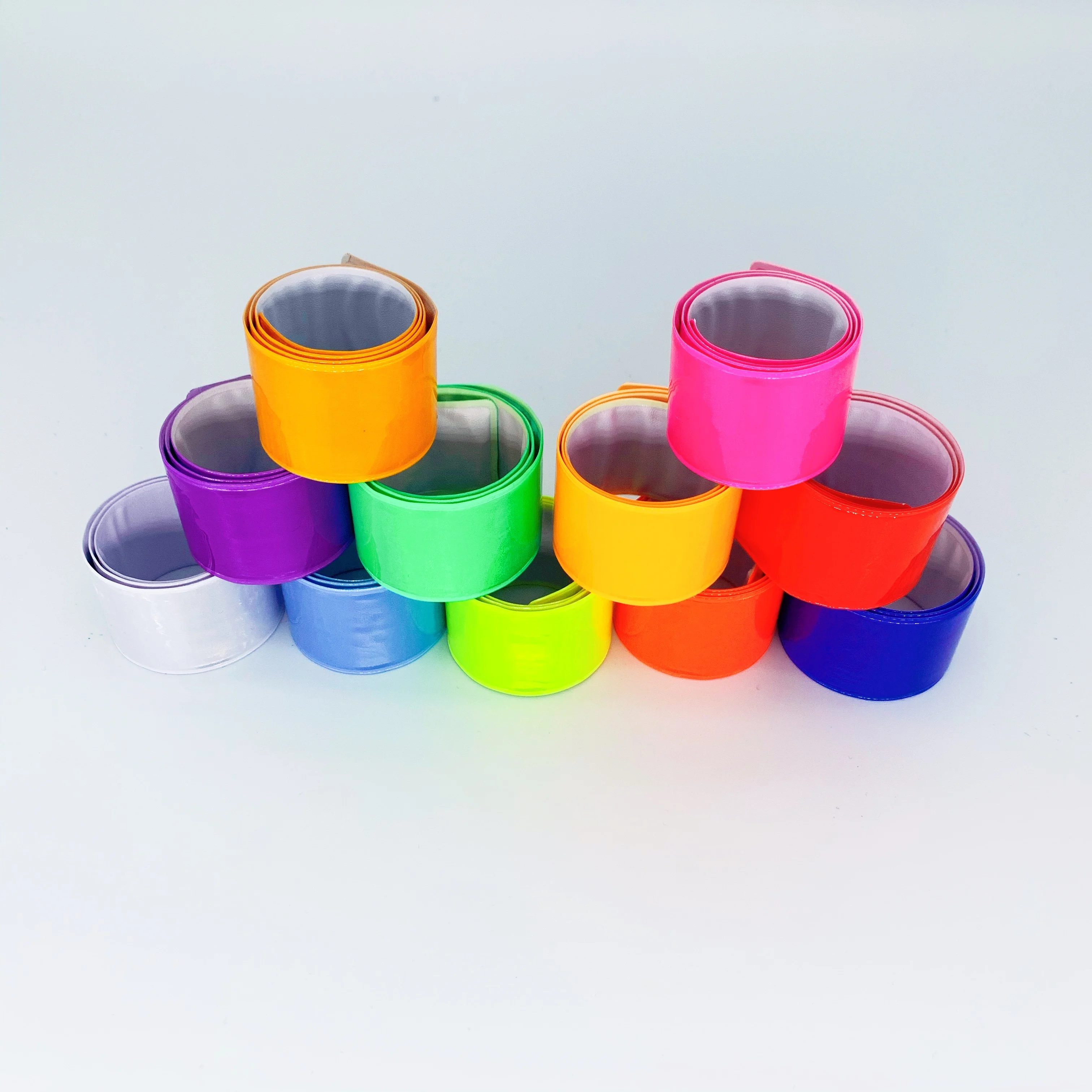 Cheap custom pvc reflective safety slap band for promotional reflective bracelet