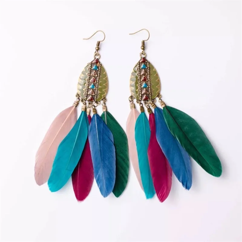 

Popular fashion jewelry boho earrings retro feather earrings factory direct sales, White,red,blue,black,pink