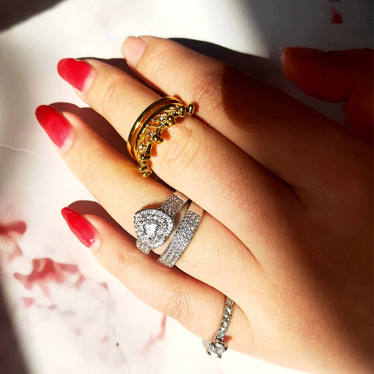 

Gold plated crown diamond copper iced out heart ring set for women, Picture
