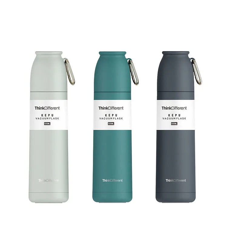 

Private Label Luxury Thermos Vacuum Flask Sports Stainless Steel Water Bottle with Plastic Lid and Carabiner