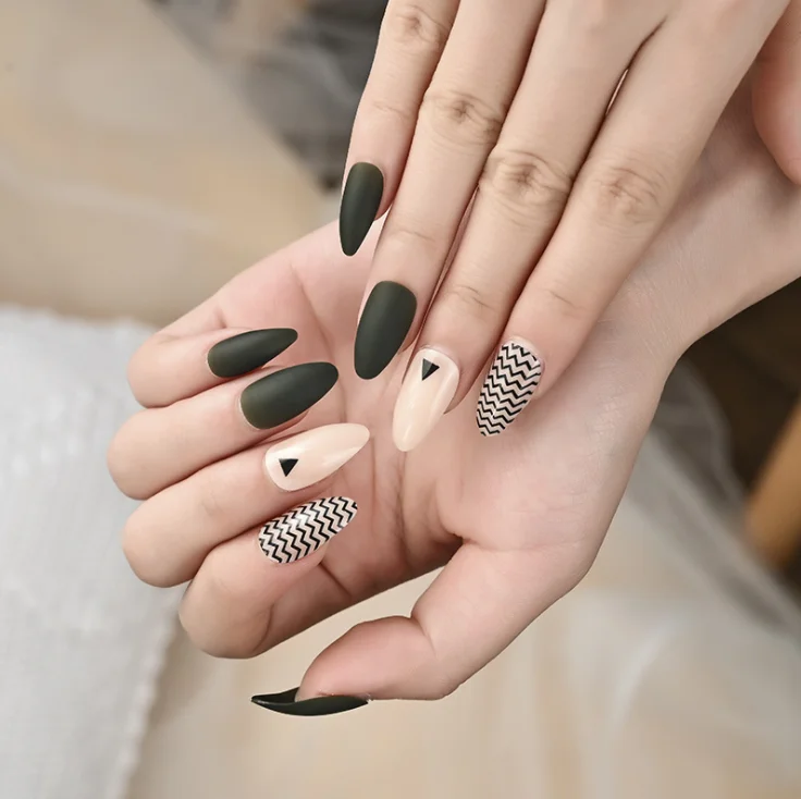 

fashion design 2021 press on nail art nails press on nails long