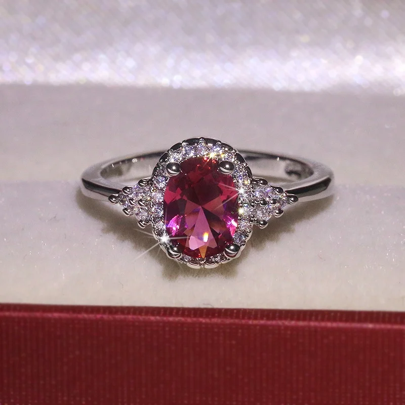 

Vintage Red Oval Cubic Zircon Women Ring CZ Stone Noble Mother/Grandmother Gift Retro Party Finger Ring Bright Jewelry