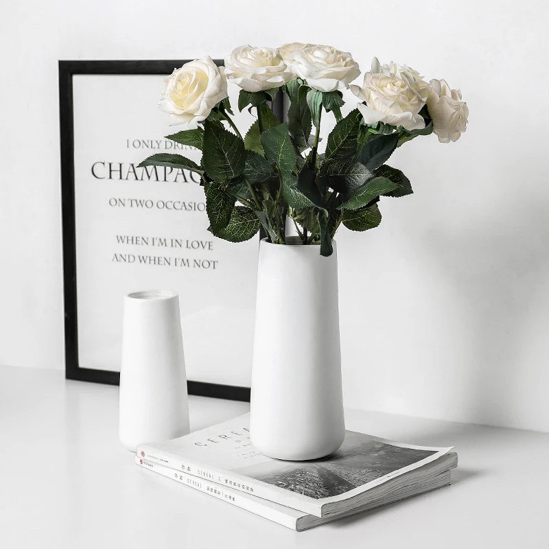 

Chinese Fashion White Glazed Flower Vases Ceramic Refractory China For Gift