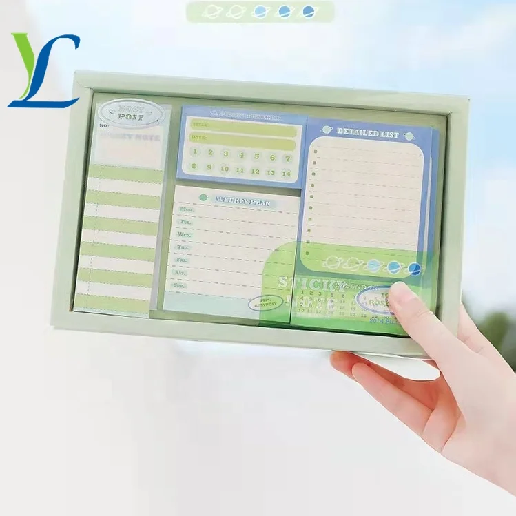 

Pretty Beautiful Student To Do List And Different Pieces Recording Memo Tab