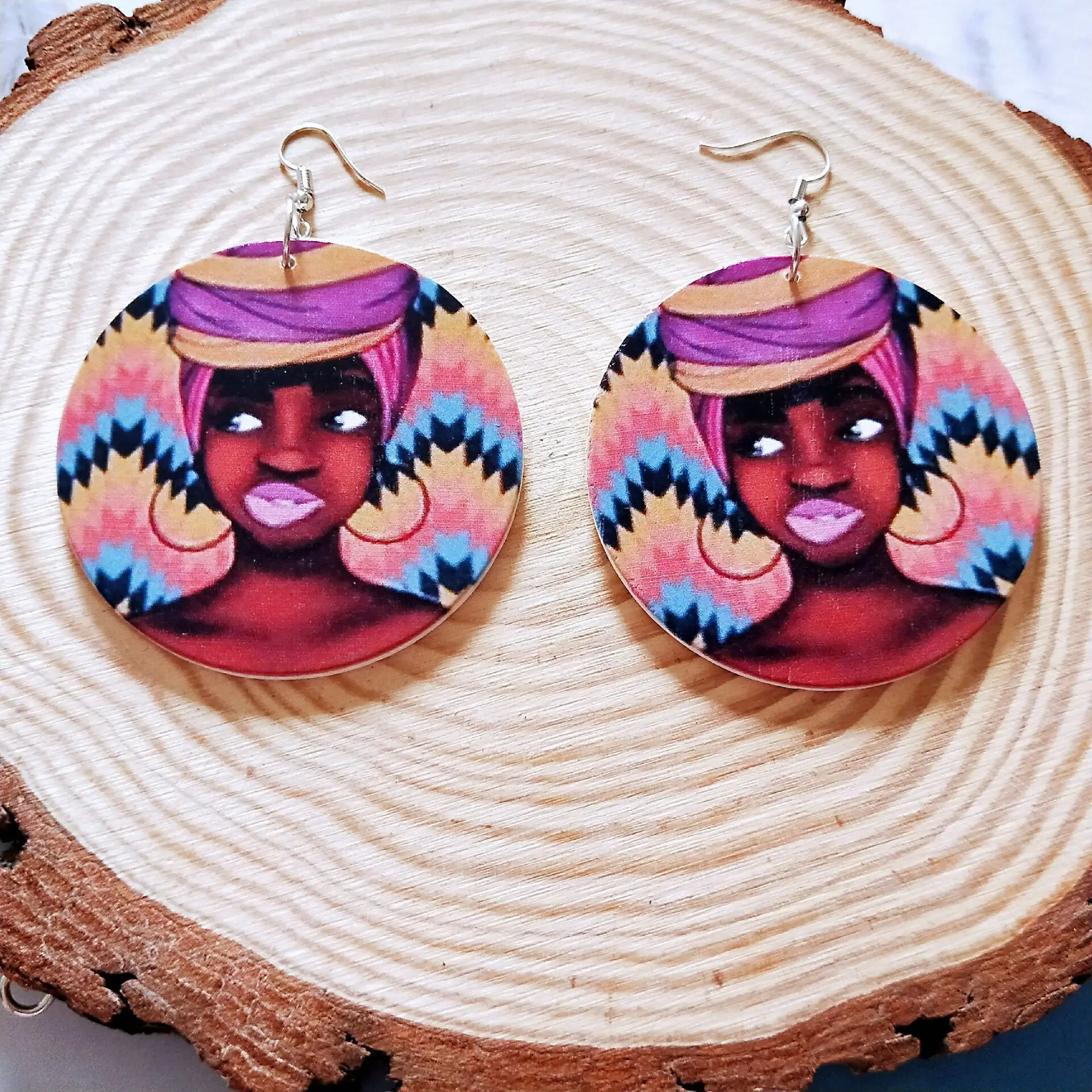 

Trendy Retro Exaggerated African Woman Painted Wooden Big Round Drop Earrings Woman Wrapped Hair Printed Wooden Earring