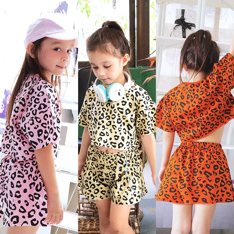 

2021 Summer Girls Boutique Clothing Leopard Print Short Sleeve Causal Colors Top and Shorts Loose Outfits Girls' Clothing Sets, Khaki, brown, pink, orange