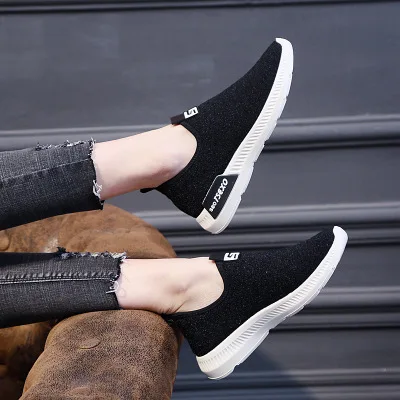 

Wholesale latest design ladies sports casual running shoes, Black