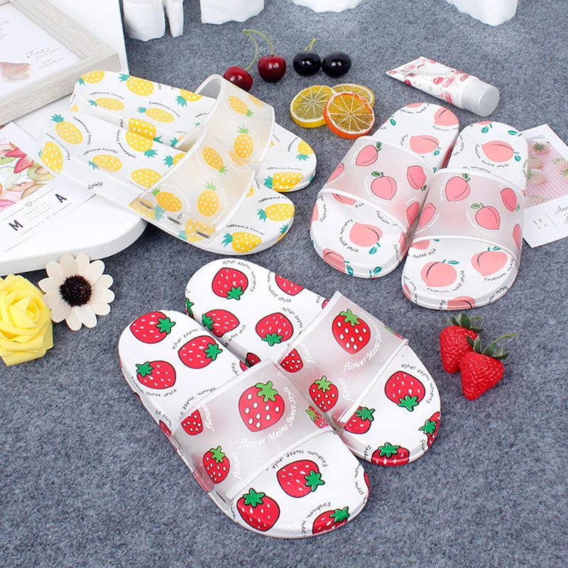 

Summer 2021 Fashion Women's Fruit Flat Jelly Sandals Girls Pineapple Peach Strawberry Print Slippers Wholesale, Red