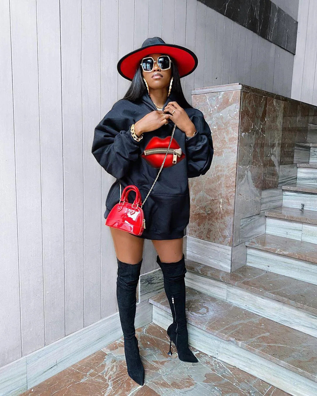 

2020 autumn new ins trend large version loose women's long-sleeved mid-length sweater