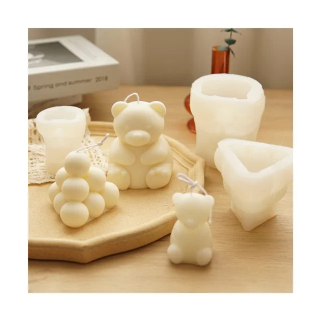 

DLW007 Cute 3d Ice Mold Bear Silicone Soap Mold And Candle Mould Silicone Ice Cube Tray Moulds For Coffee Drink And Juice, White