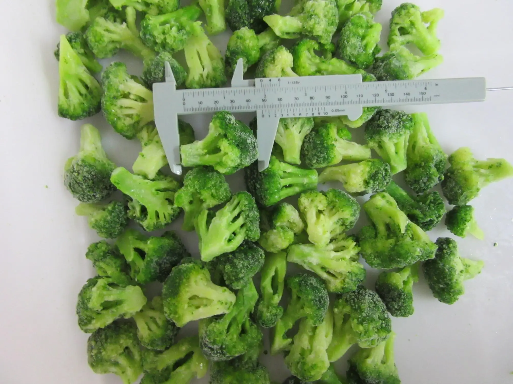 
Sinocharm Top Quality Kosher Certified IQF Frozen Broccoli Floret 