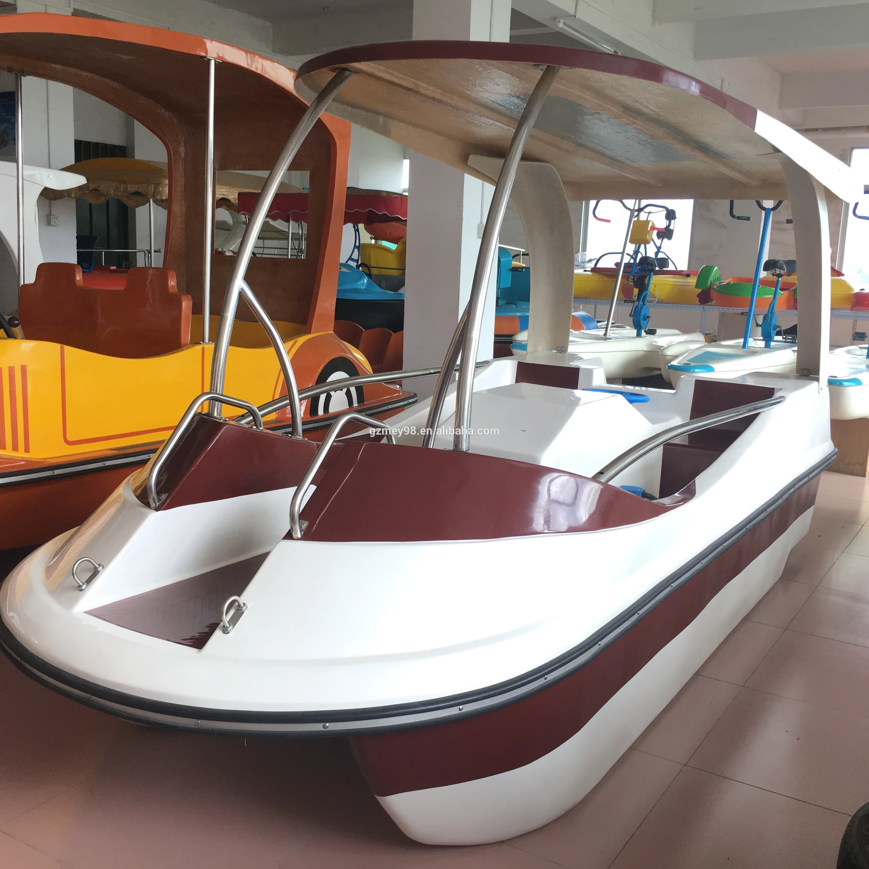 

Toursit park lake adult water amusement equipments 4 person pedal boat, According to you