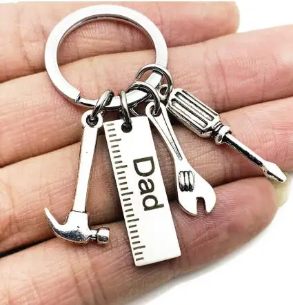 

Dad Letters Keychains Creative Hammer Screwdriver Wrench Keyring Handbag Decor Tassel Hanging Pendant Father's Day Gifts, As picture show