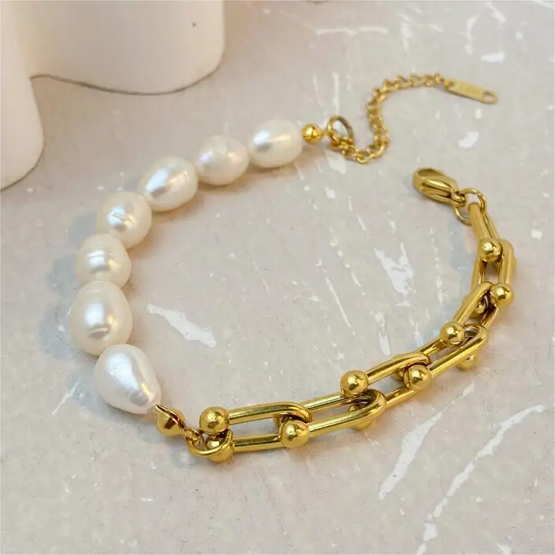 

horseshoe chain splicing pearl bracelet jewelry Stainless steel gold-plated splicing freshwater pearl handmade chain bracelet