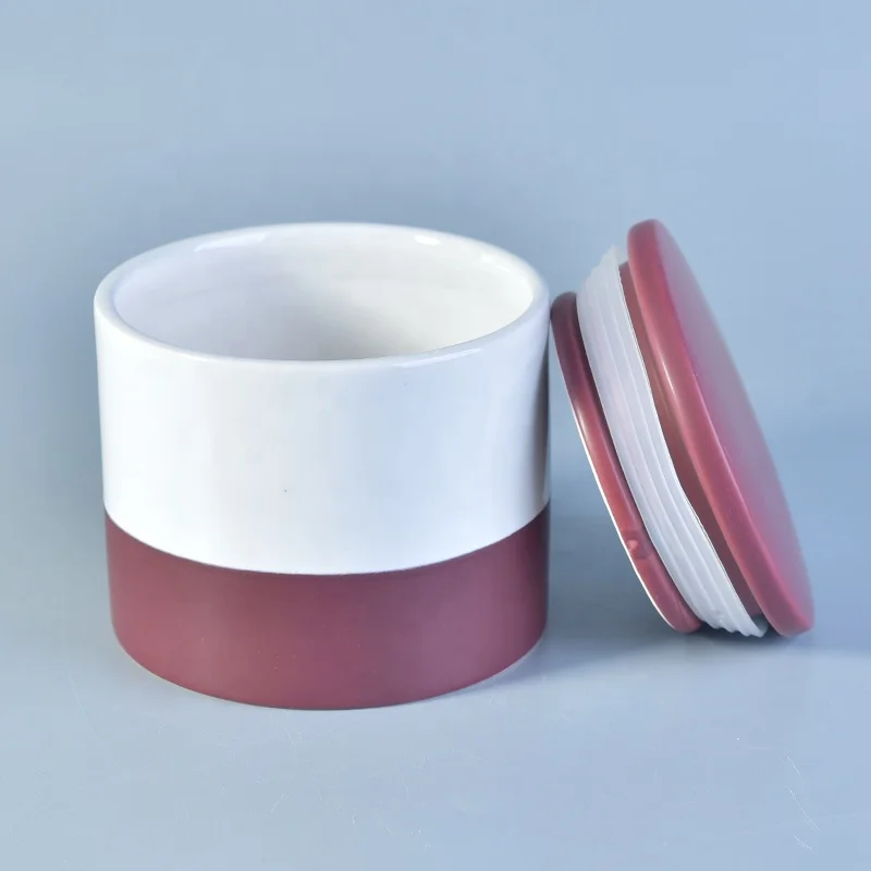 Customized cylinder glaze ceramic tealight candle vessel candle containers with lid home decoration suppliers