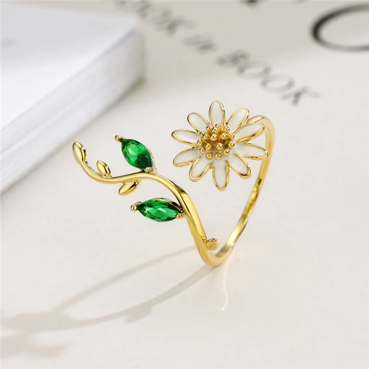 

Brass Fashion Jewelry 14k Gold Plated Jewelry Crystal Personalized Leaf Daisy Sunflower Ring, Picture shows