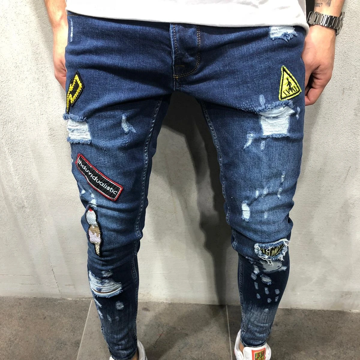 

Men's casual jeans with holes new arrival mark the street style of two-color jeans men's ripped pants, Dark blue,light blue