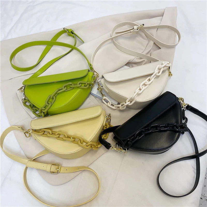 

2022 Hot sell Young Lady Hand Bags With Chain Girls Fashion Triangle Handbags Popular Purses For Women