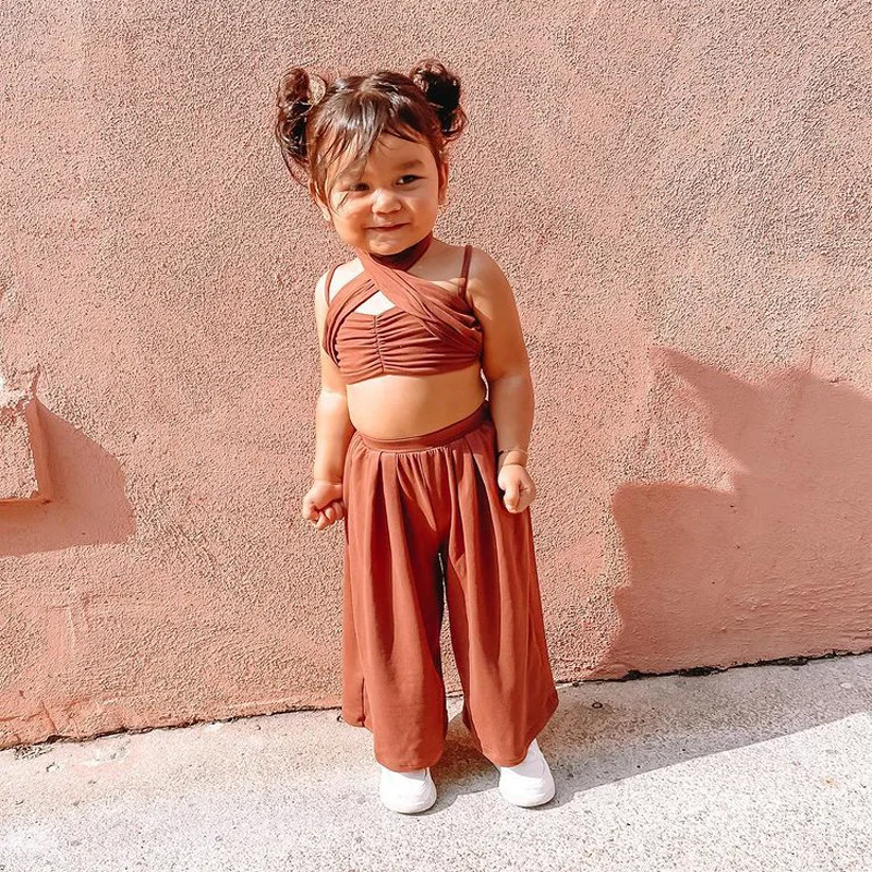 

2022 New Design Unique Children Wear Sleeveless Backless Cross T shirt Wide Leg Pants Trousers Kids Outfits Girls Clothing Sets