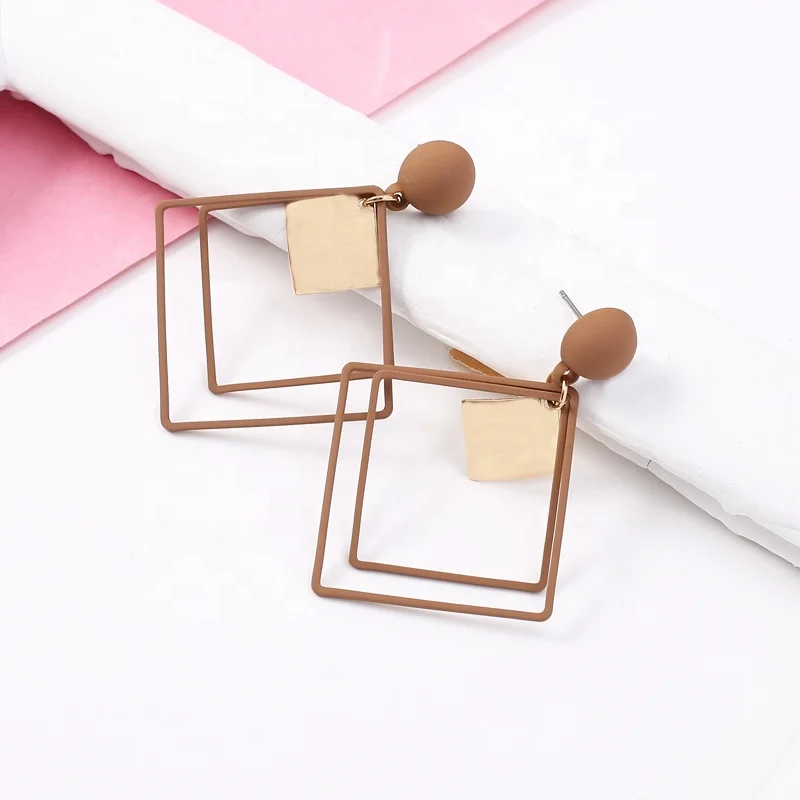 

Korean Version Personality Geometric Ear Nails Fashionable Hollow Diamond Metal Sheet Modern Geometric Earrings For Women