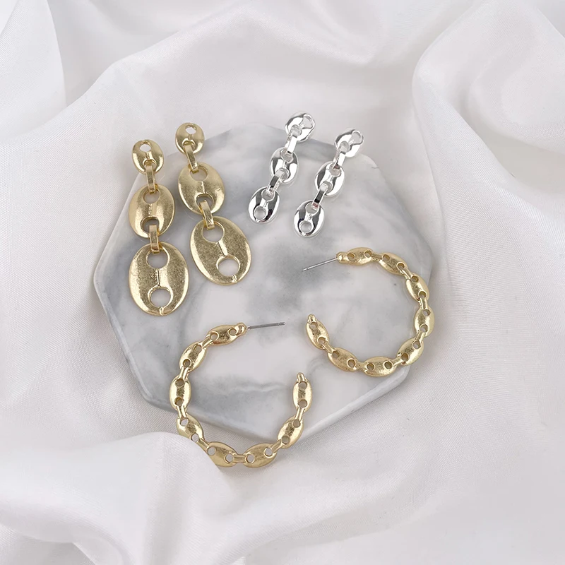

2021Newest Gold Plated Pig Nose Stud Earrings Punk Style Link Statement Cute Oval Earrings for Women Girl