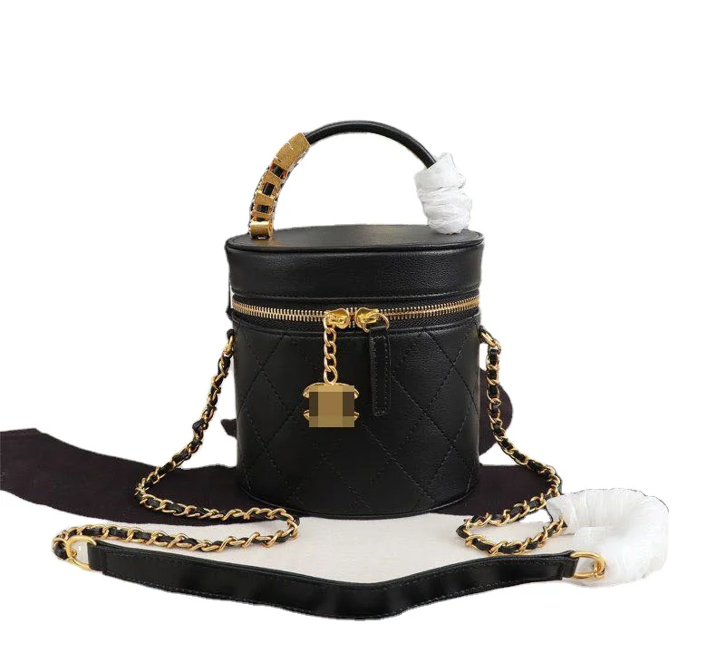 

2021 Custom bucket classic black bag luxury famous CC brand genuine leather cute metal pendant chain bucket bag messenger bag