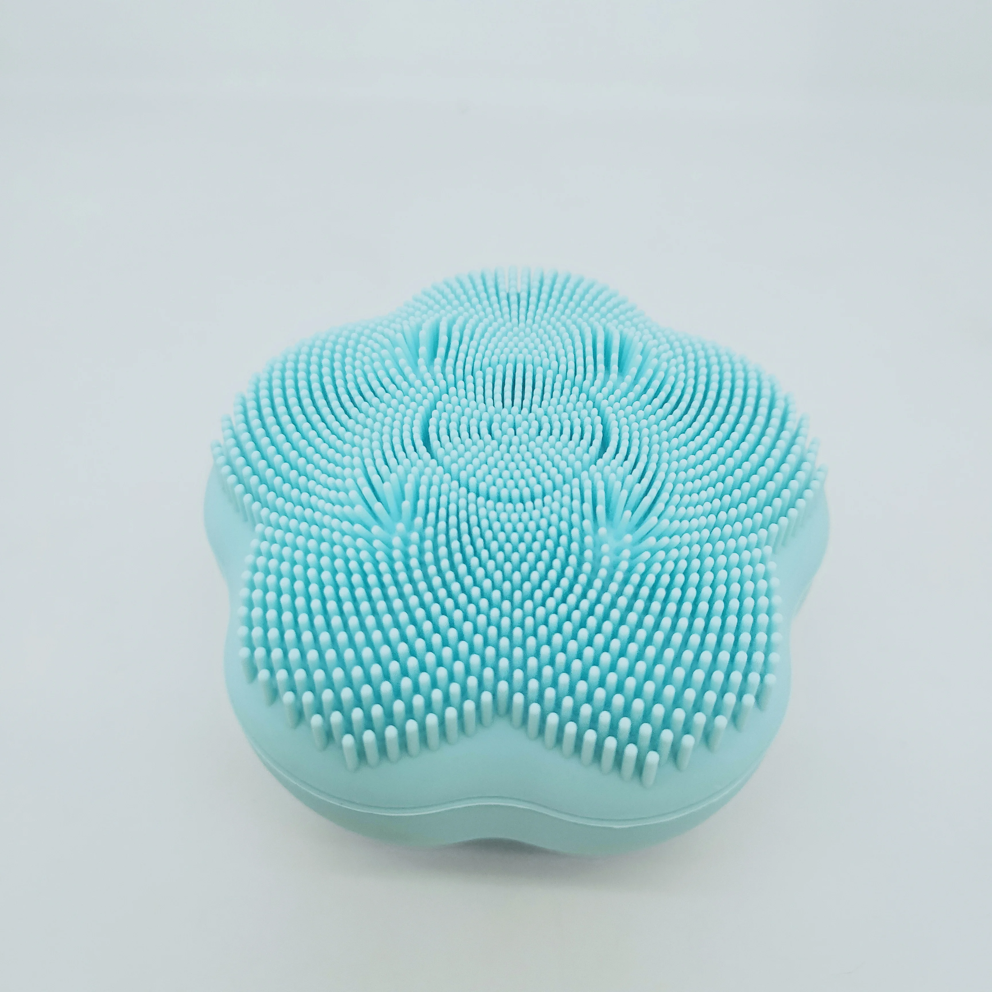 

USB recharge 2021 flower facial brush Portable wireless fashionable design mini facial massage