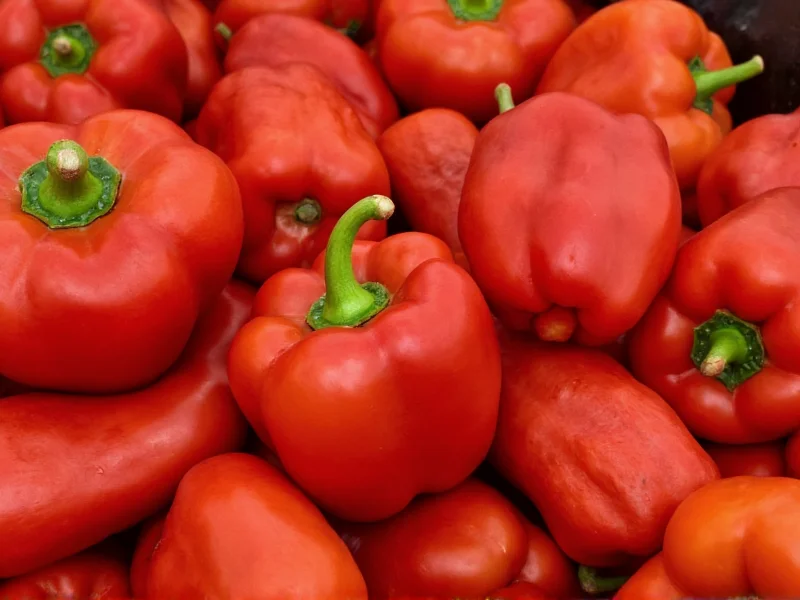 Pepper Shelf Life: How Long Peppers Last (Storage Guide)