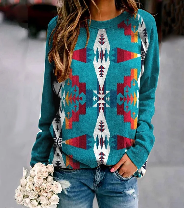 

Wholesale Monogram Long Sleeve Women's Vintage Geometric Printing Sweater