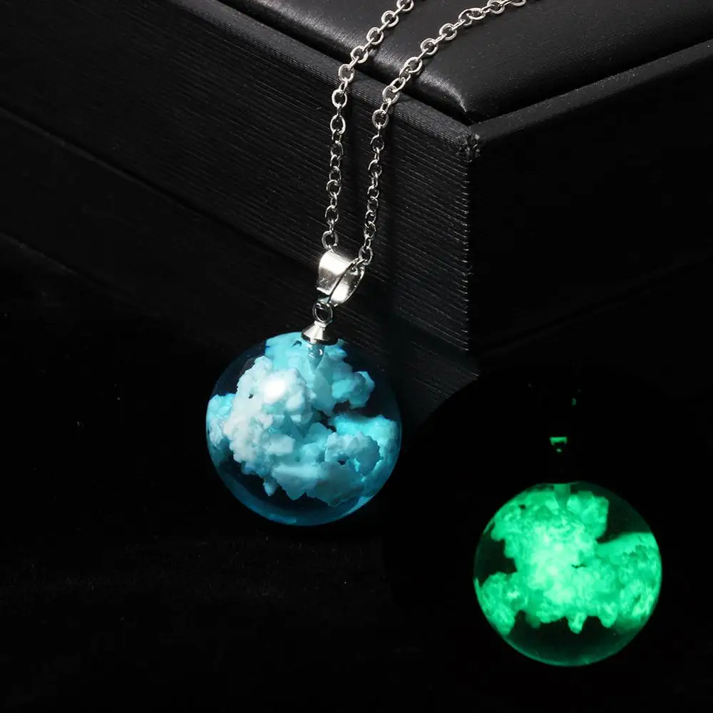 

New Glowing Resin Glass Ball Pendants Necklace For Women Men Luminous In Dark Fashion Transparent Glass Chain Necklace Wholesale, As photo