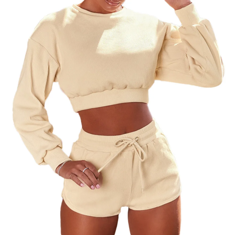 

Trendy Women's Tracksuit Casual Custom Sports Two Piece Long Sleeve Shorts Set