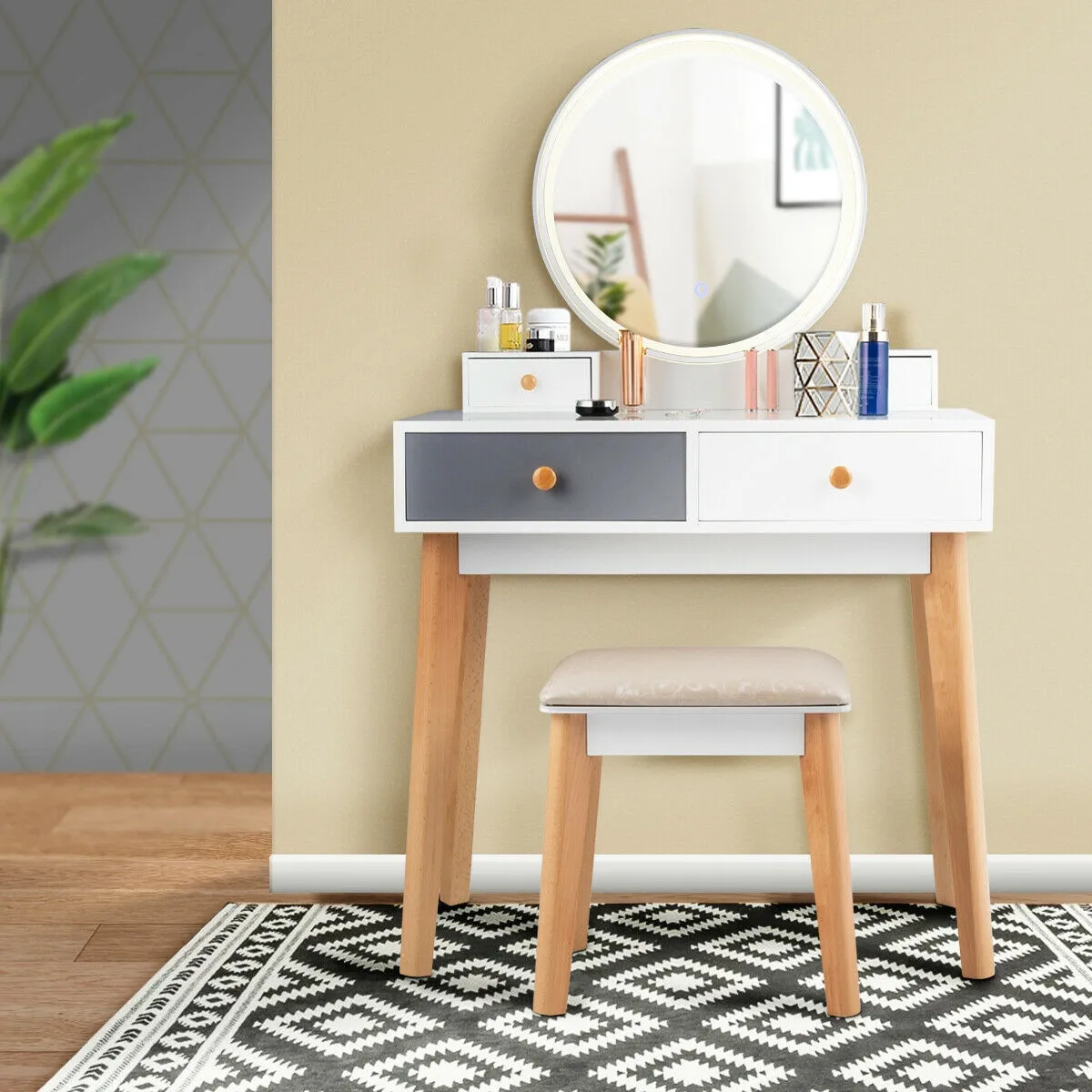 Modern Woman French Style Vanity New Design Indian Dressing Table