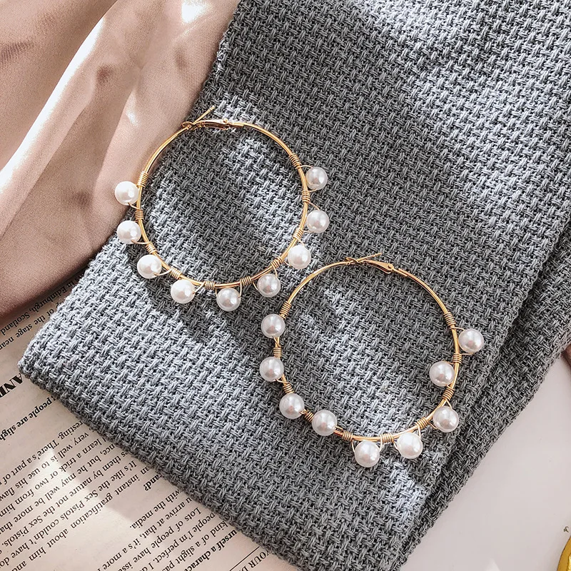 

New Fashion Statement White Pearl Round Circle pearl hoop earring for women, As pic