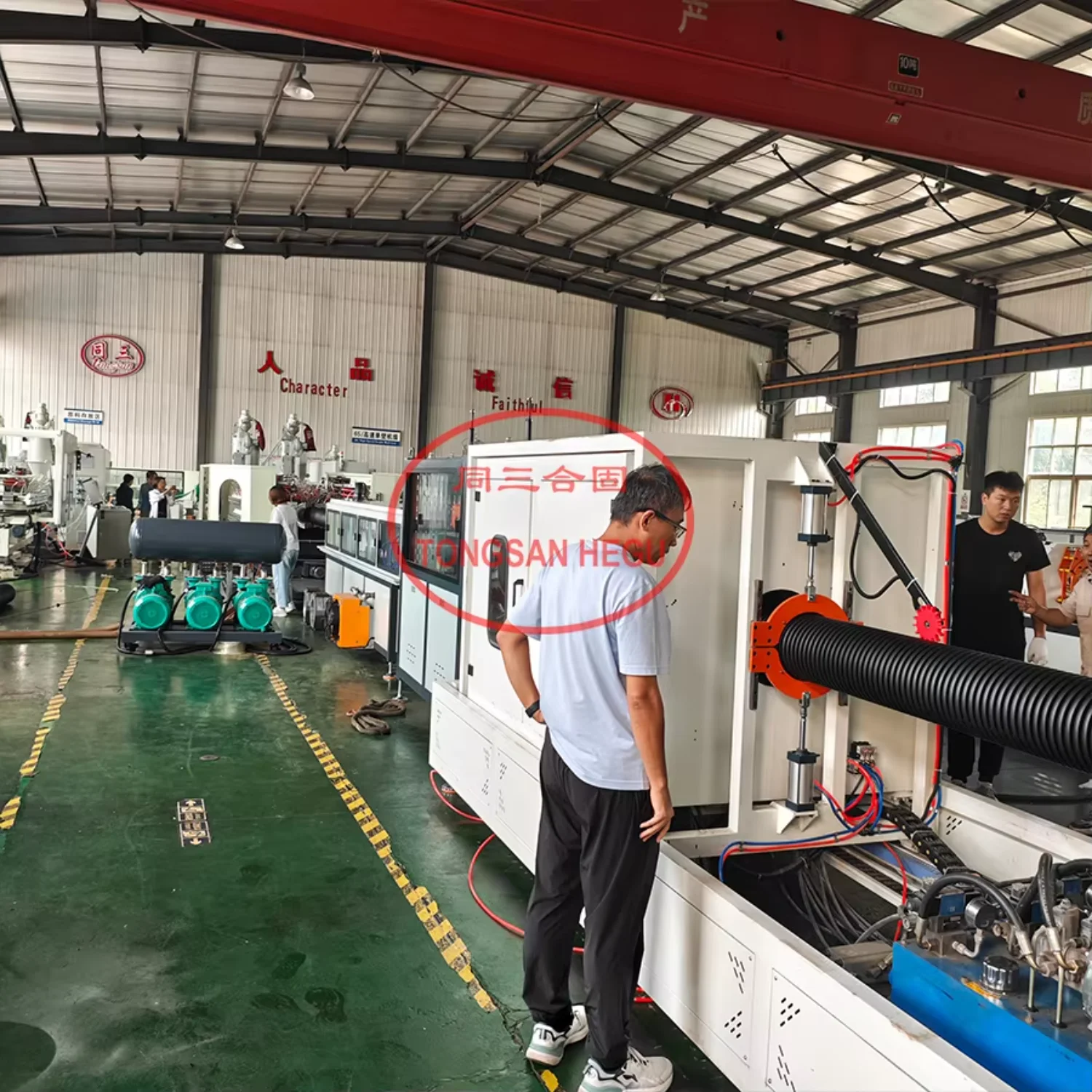 TONGSANHEGU ID32mm-OD110mm Plastic Corrugated Pipe High Speed Extrusion Line 90mm HDPE DWC Pipe Molding Machine