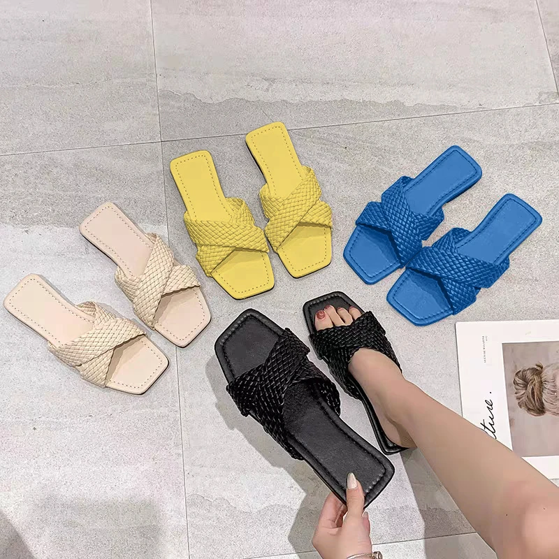 

Plaited Leather Cross Strap Wholesale Women Flats Summer Beach Sandals Fashion Flat Shoes OEM ODM Italian Slippers