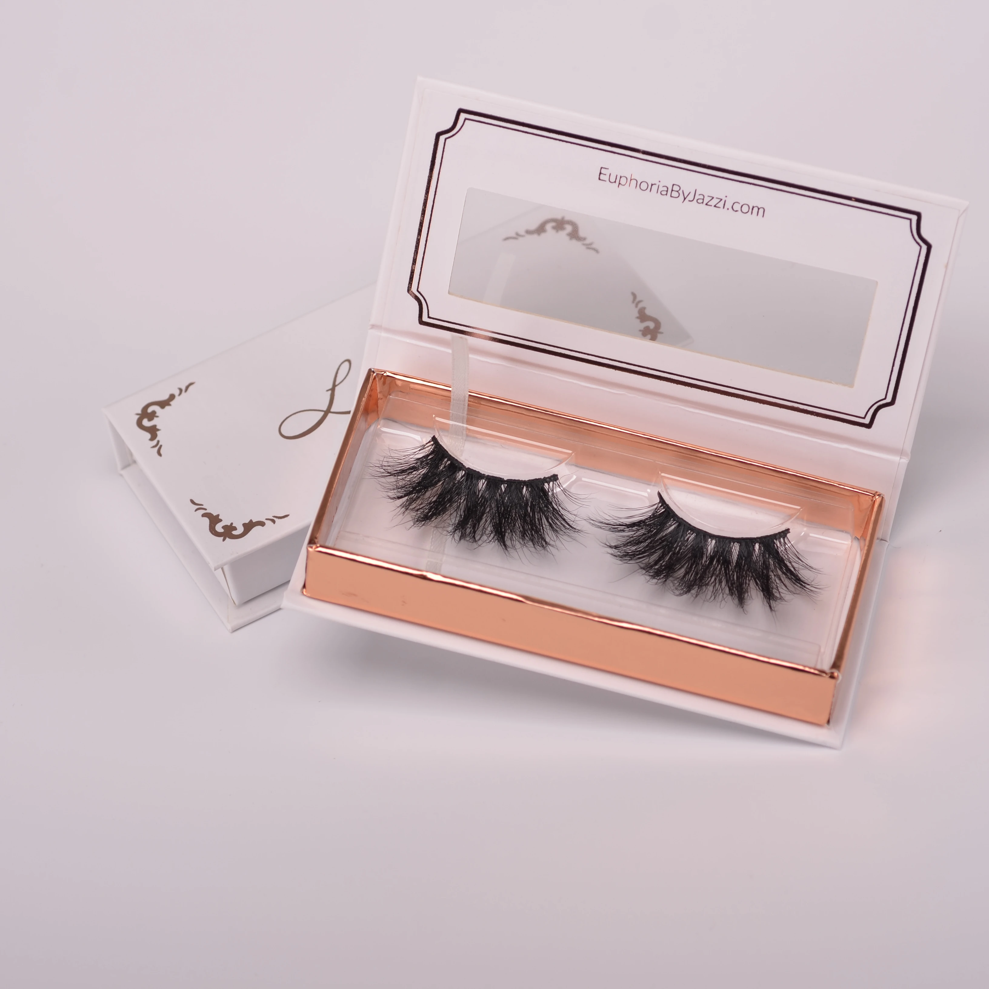 

5D 25 mm Mink Eyelashes Customized Eyelash Packing 3D Real Mink Lashes Eyelashes with Custom Packaging, Natural black