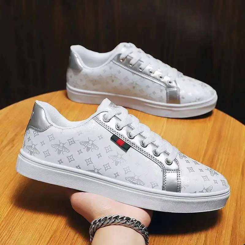 

Hot sale breathable lightweight fashion luxury men's casual jogger shoes 2021 New, White
