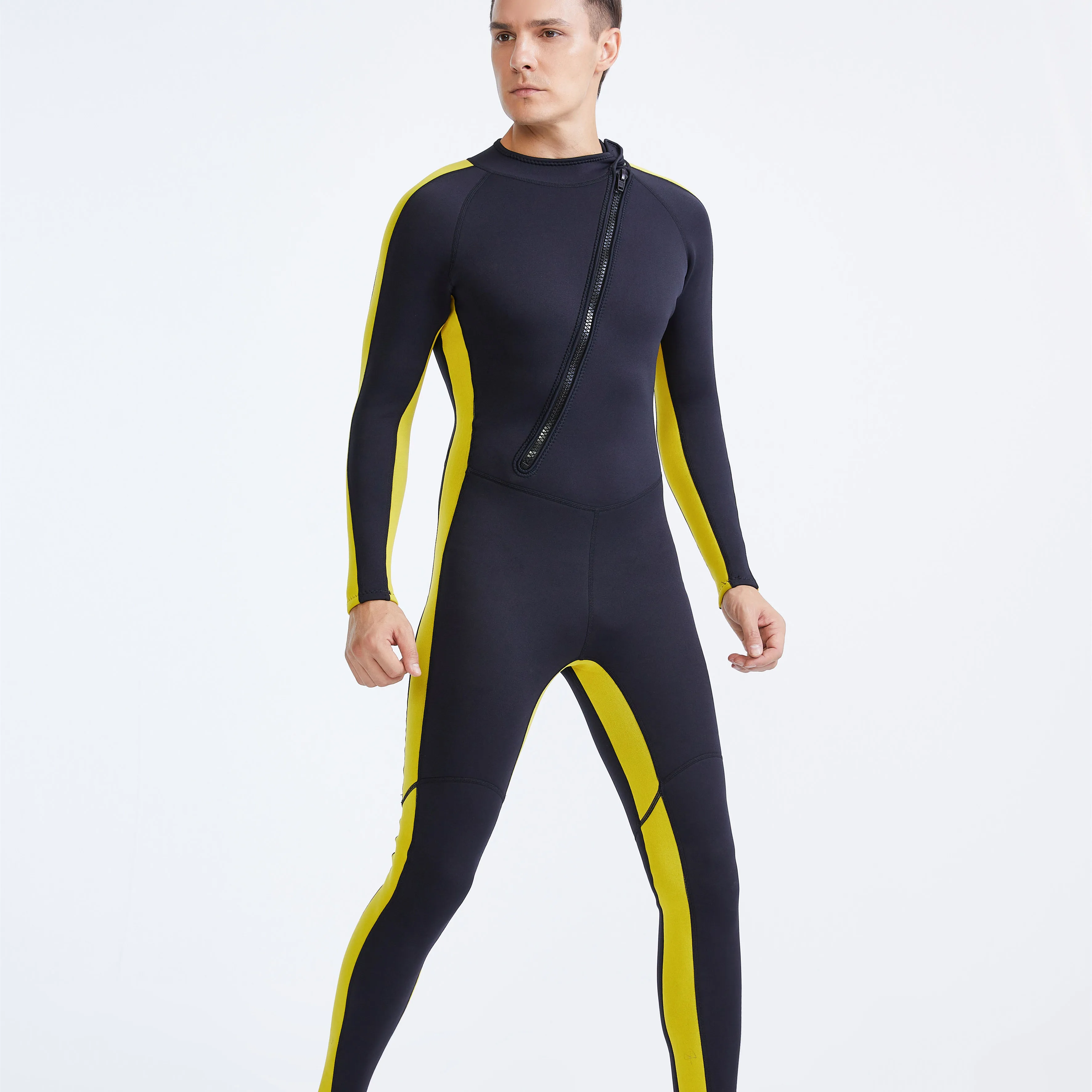 

High Quality Kung Fu Style Chest Zipper 2mm Long Sleeves Diving Dry Suit with Low MOQ, Black & yellow