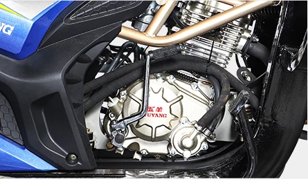 China manufacturers water tank motor tricycle/ 150cc moto tricycles africa