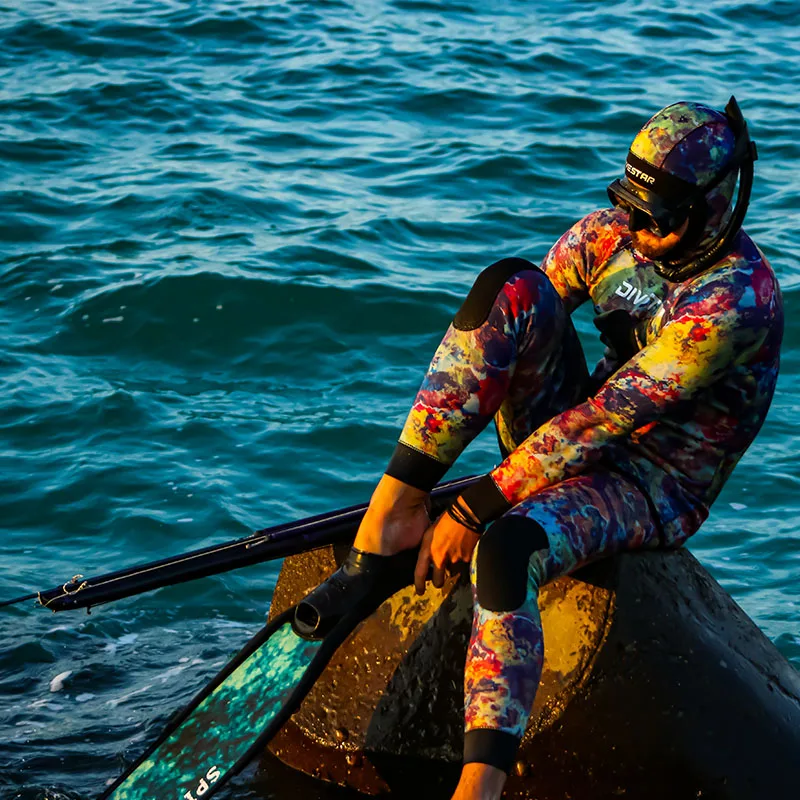 

DIVESTAR New wholesale Opencell spearfishing wet suit,3mm Neoprene Men's Hoodie Jako Spearfishing Wetsuit, Camo design