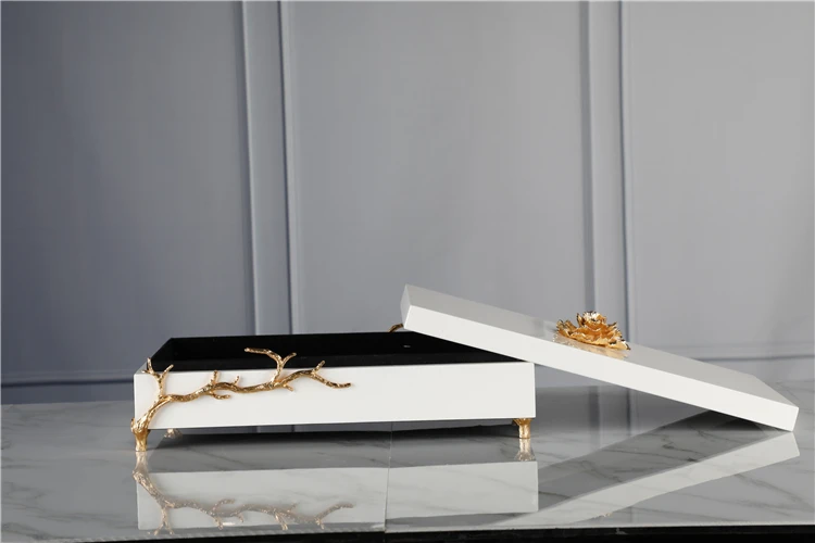 Luxury Decorative Tabletop Wood Box Wedding Valentine Painted Wooden